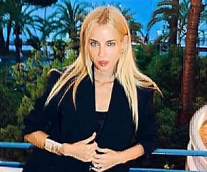 Αληθινή star