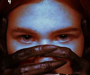 A Cursed Moon (Weird Girls, #2.5)