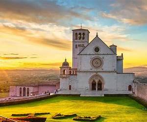 Beautiful Churches: Saved by The Churches Conservation Trust