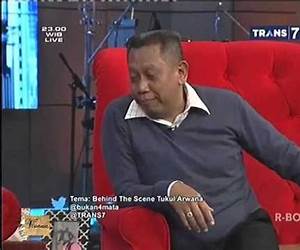 Behind the Scene of Bukan Empat Mata Behind the Scene of Bukan Empat Mata