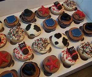 Cowboys and Cupcakes (Cowboys and Chocolate) Cowboys and Cupcakes (Cowboys and Chocolate)