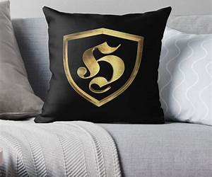 Golden Hooligan
