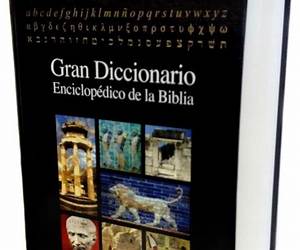 Gran diccionario enciclopédico de la Biblia (Spanish Edition)