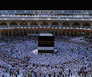 Hajj aur Umrah ke Masail (Tafheem-us-Sunnah, #10) Hajj aur Umrah ke Masail (Tafheem-us-Sunnah, #10)