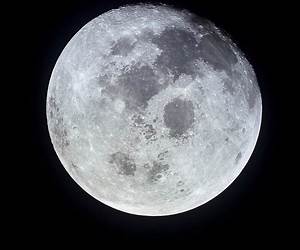 Moon (Glimpsing Stars, 1.5)