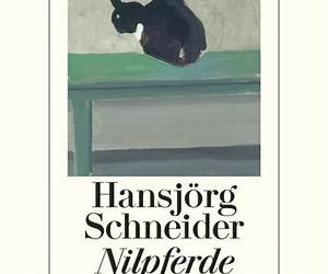 Nilpferde unter dem Haus