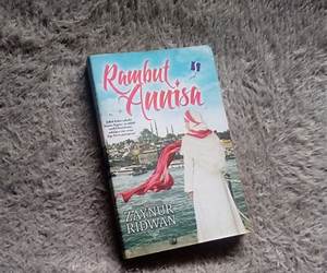 Rambut Annisa