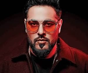 The Paperback Badshah : The Comical Journey of a 100 Rupee Author
