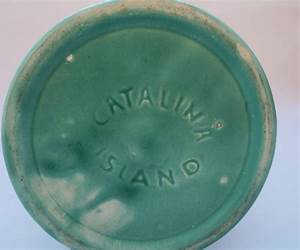YOUR COMPLETE GUIDE to the POTTERY OF CATALINA ISLAND